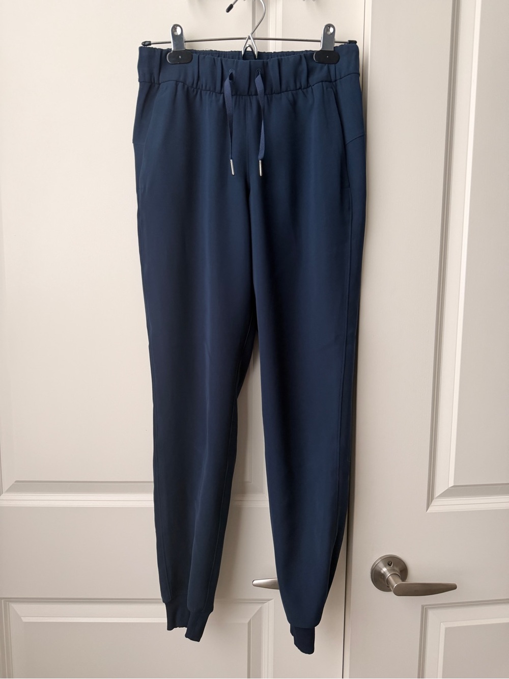 Lululemon On The Fly Jogger size 2